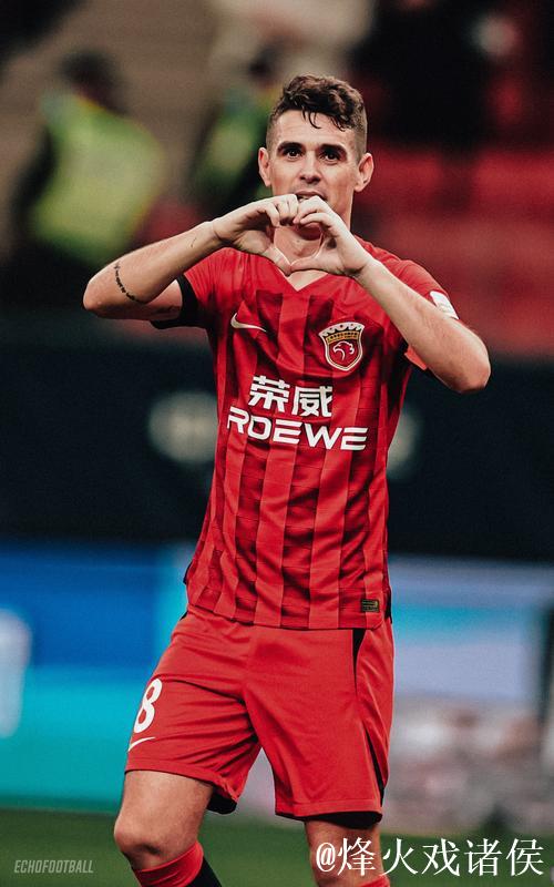 圣保罗签奥斯卡需2000万雷亚尔,将解约15人 圣保罗签奥斯卡需2000万雷亚尔,将解约15人