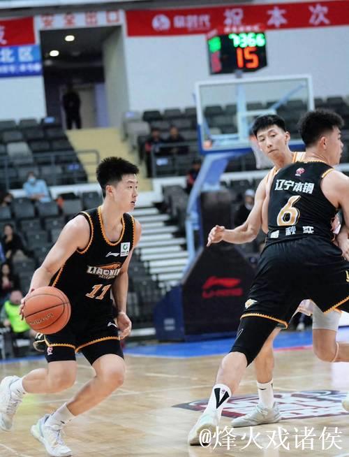 继续征战CBA?克里克结束休假返回中国训练 继续征战CBA?克里克结束休假返回中国训练